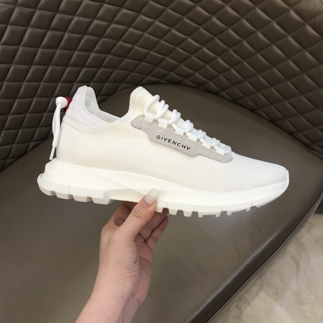 Givenchy Sneaker Spectre Low Runners 