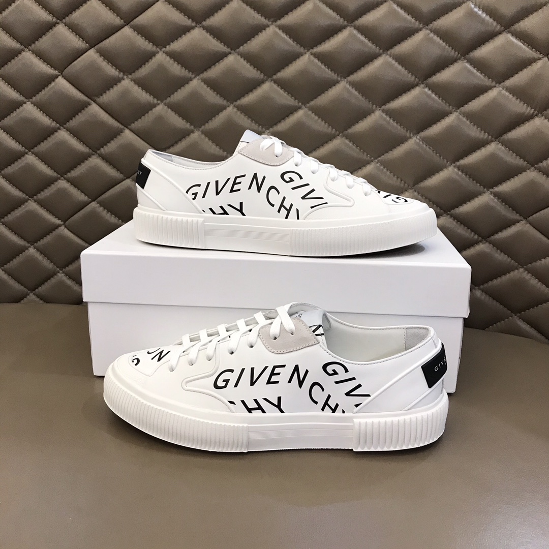 Givenchy Sneaker Rrban Street in White with Yellow