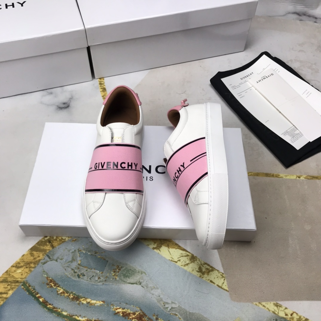 Givenchy Sneaker in leather with webbing 