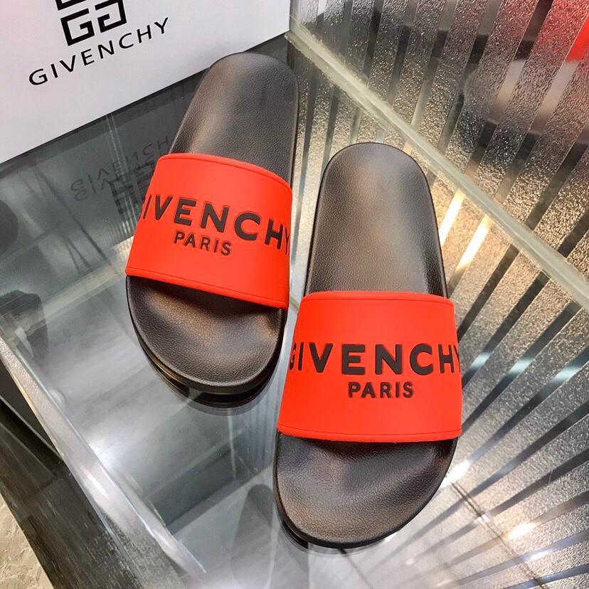 Givenchy slipper in Red