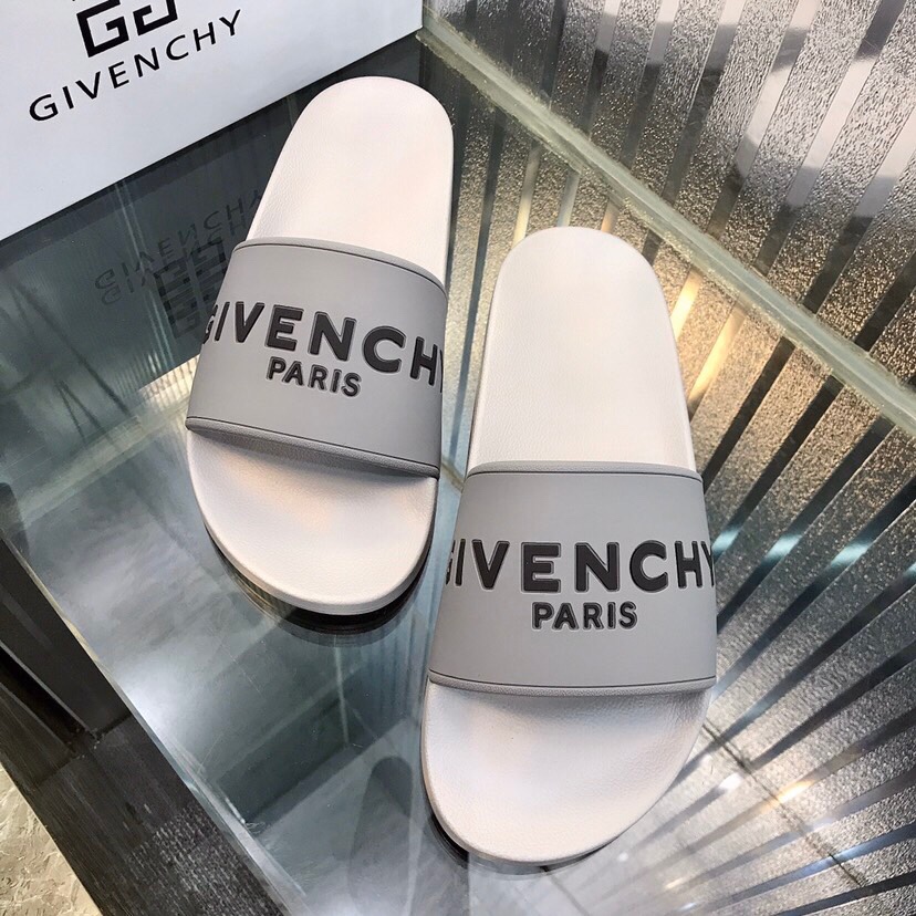 Givenchy slipper in Gray