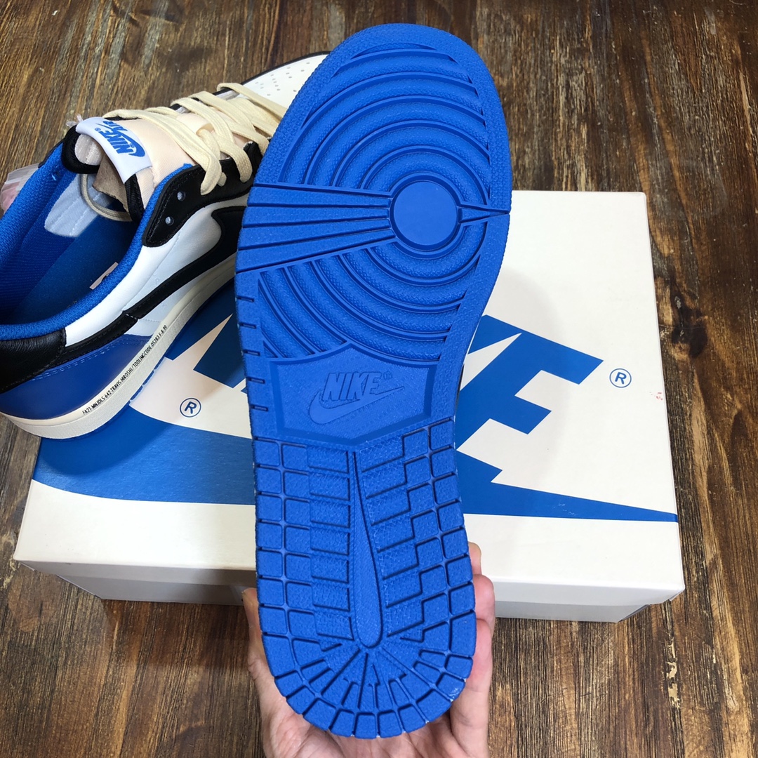 Fragment x Travis Scott x Air Jordan 1  Sneaker