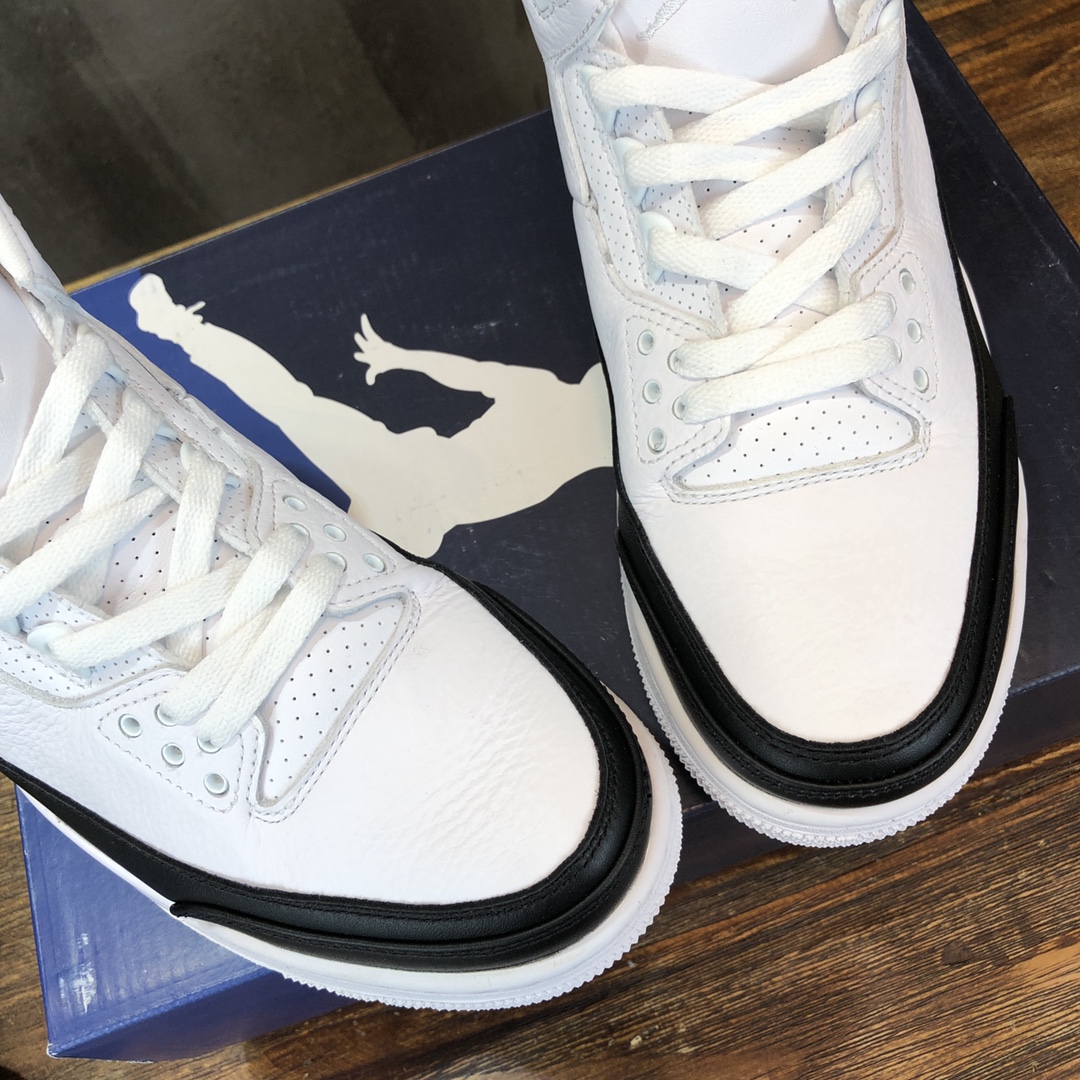 Fragment Design x Air Jordan 3 Sneaker