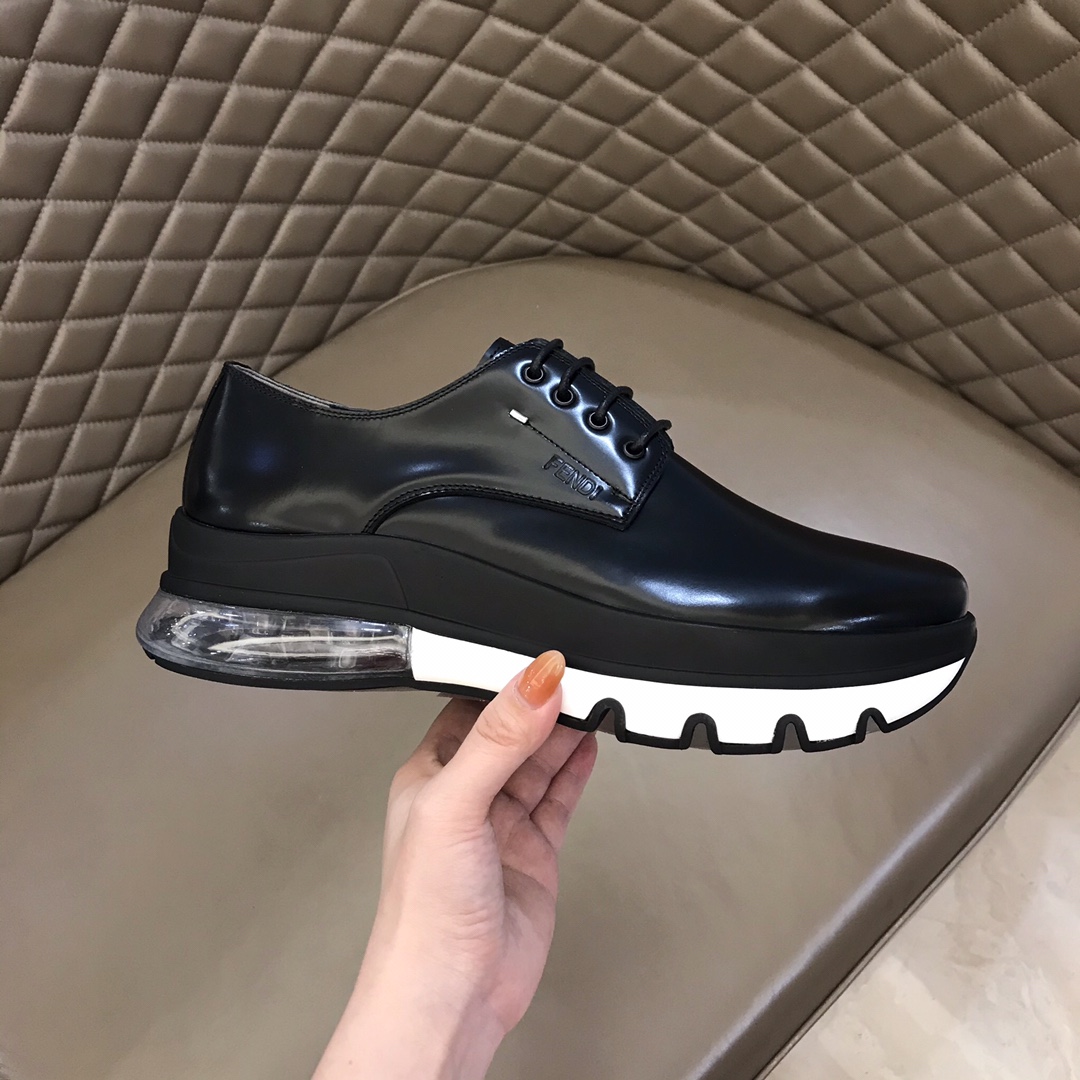 Fendi Sneaker nylon low-tops in Black 