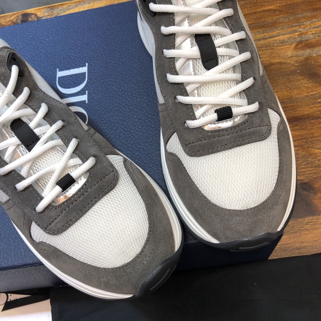 Dior Sneaker B25 in Gray