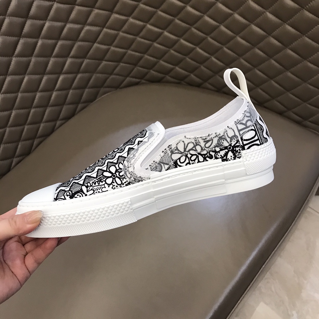 Dior Sneaker B23 in White with Black Logo