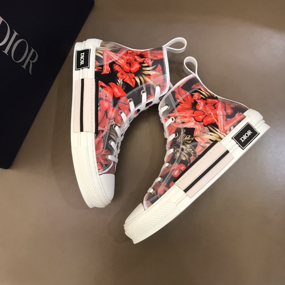 Dior Sneaker B23 in Red