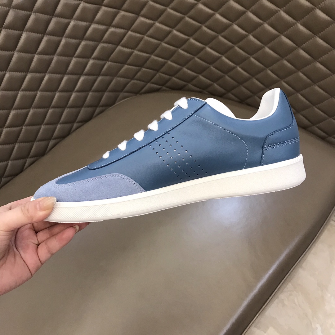 Dior Sneaker B01 in Blue