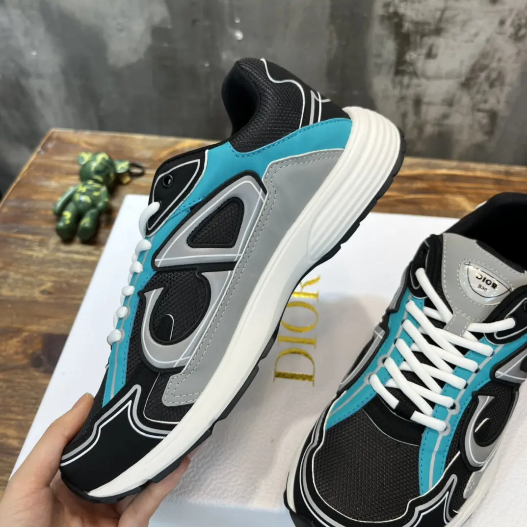 Dior 2022 new sneaker B30 in black