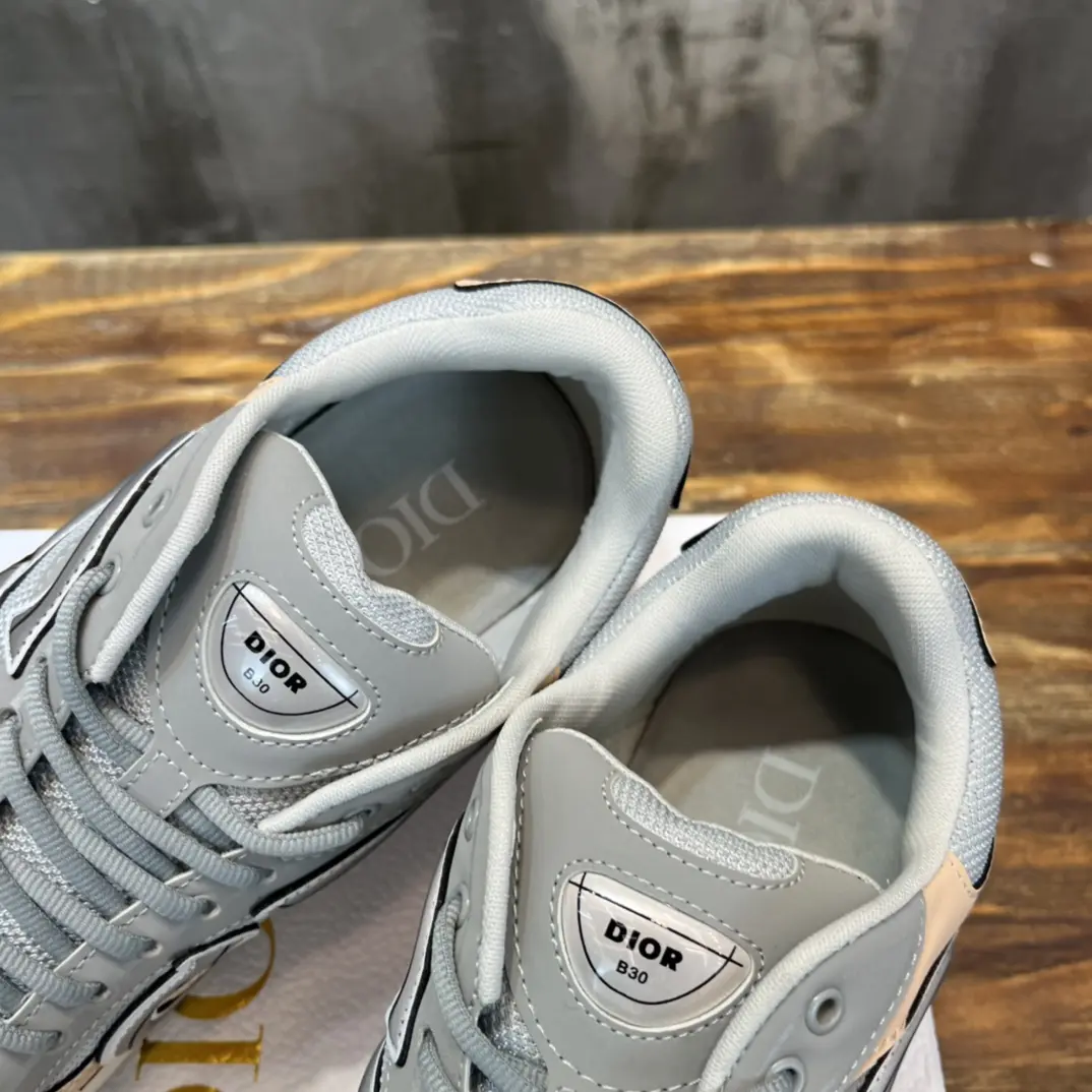 Dior 2022 new sneaker B30  in khaki