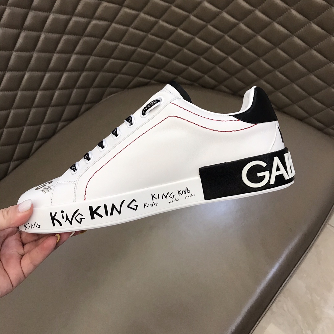 DG Sneaker Portofino in White with Black words