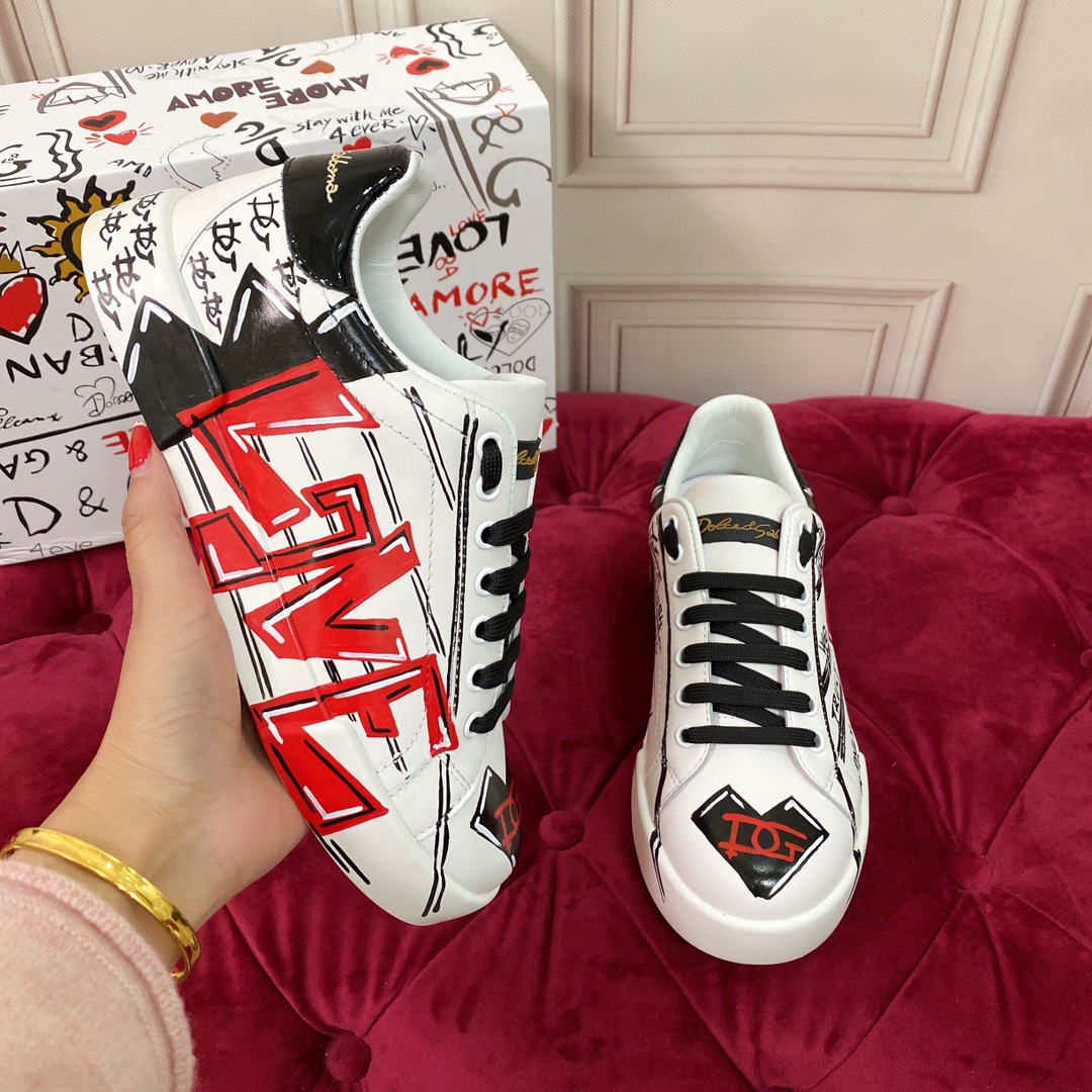 DG Sneaker Hand drawn in White with Red and Black