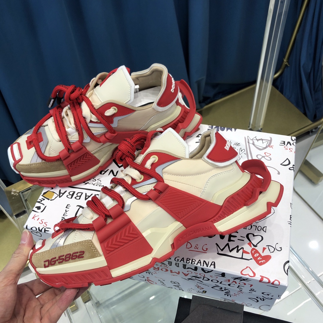 DG Sneaker Daymaster in Red with White