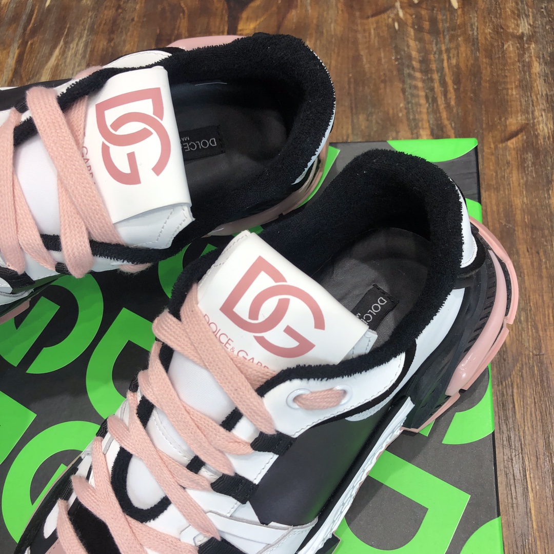 DG Sneaker Daymaster in Black with White and Pink