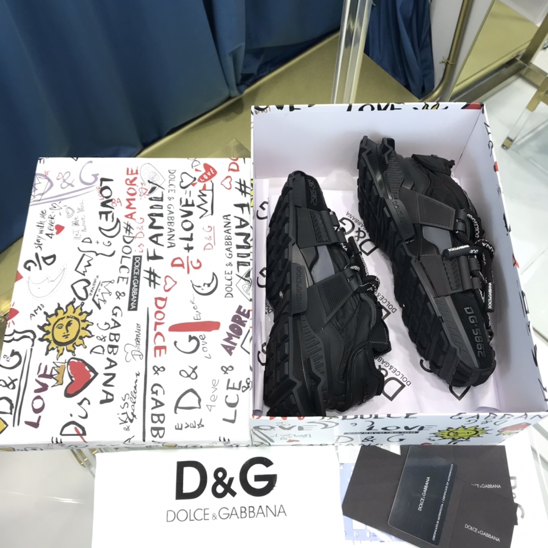 DG Sneaker Daymaster in Black