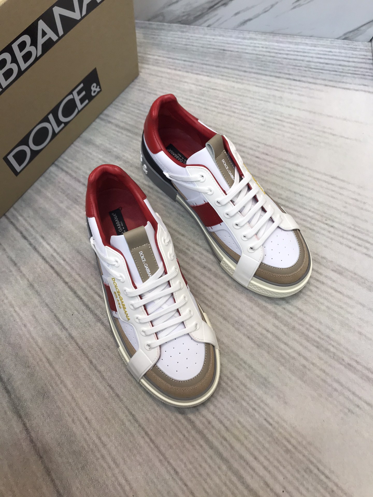 DG Sneaker Calfskin 2.Zero custom in Red