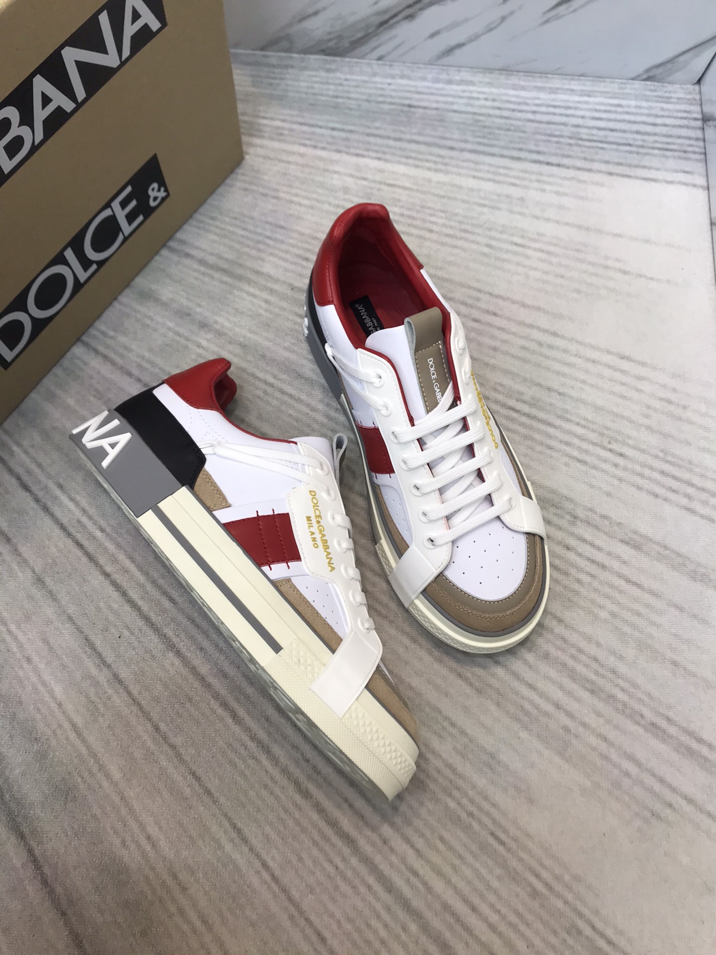 DG Sneaker Calfskin 2.Zero custom in Red