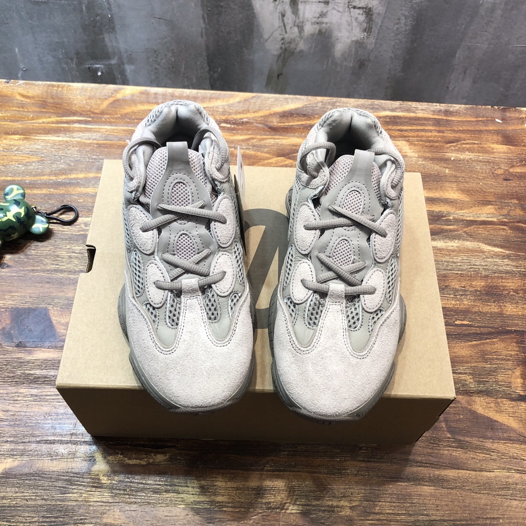 YEEZY Adidas  yeezy boost 500