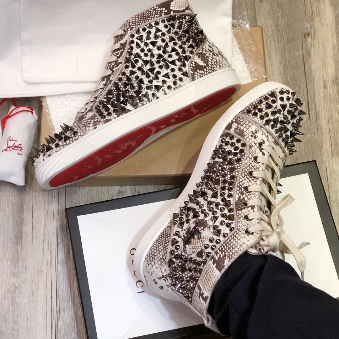 Christian Louboutin Sneaker Orlato Spikes Flat