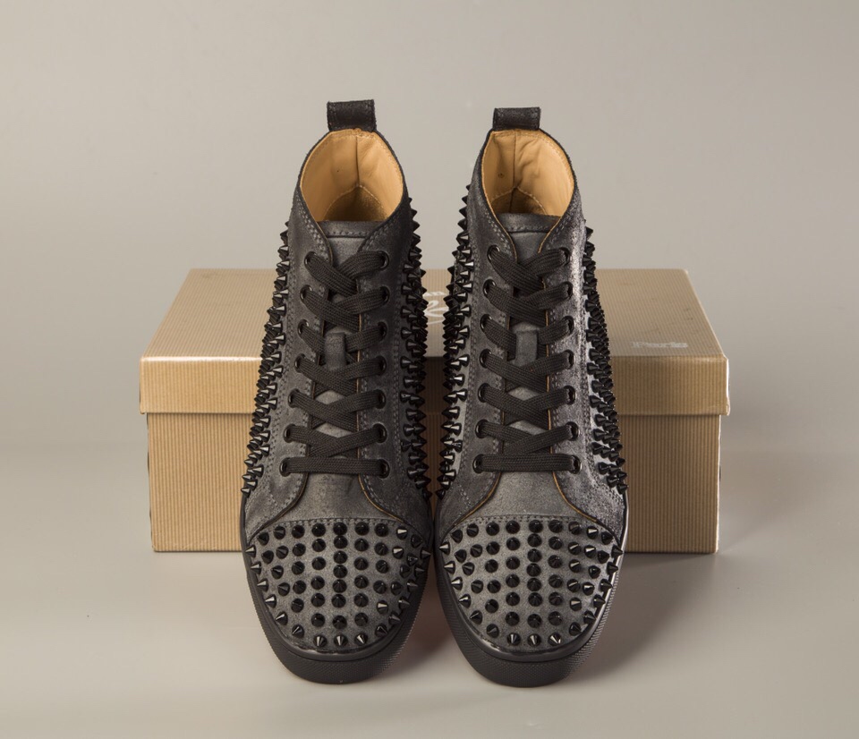 Christian Louboutin Sneaker Louis Spikes Flat