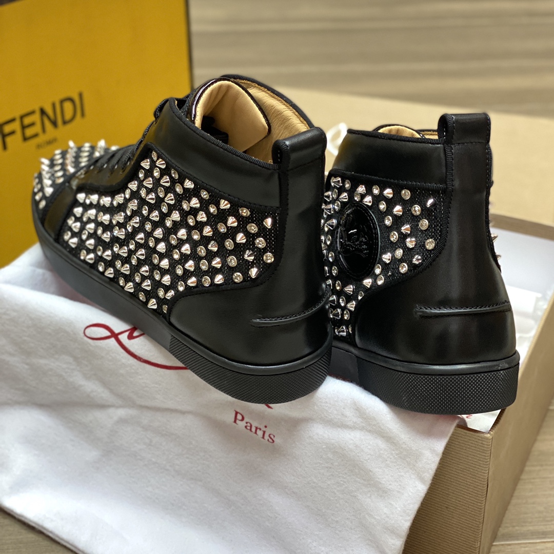 Christian Louboutin Sneaker Louis Orlato Flat