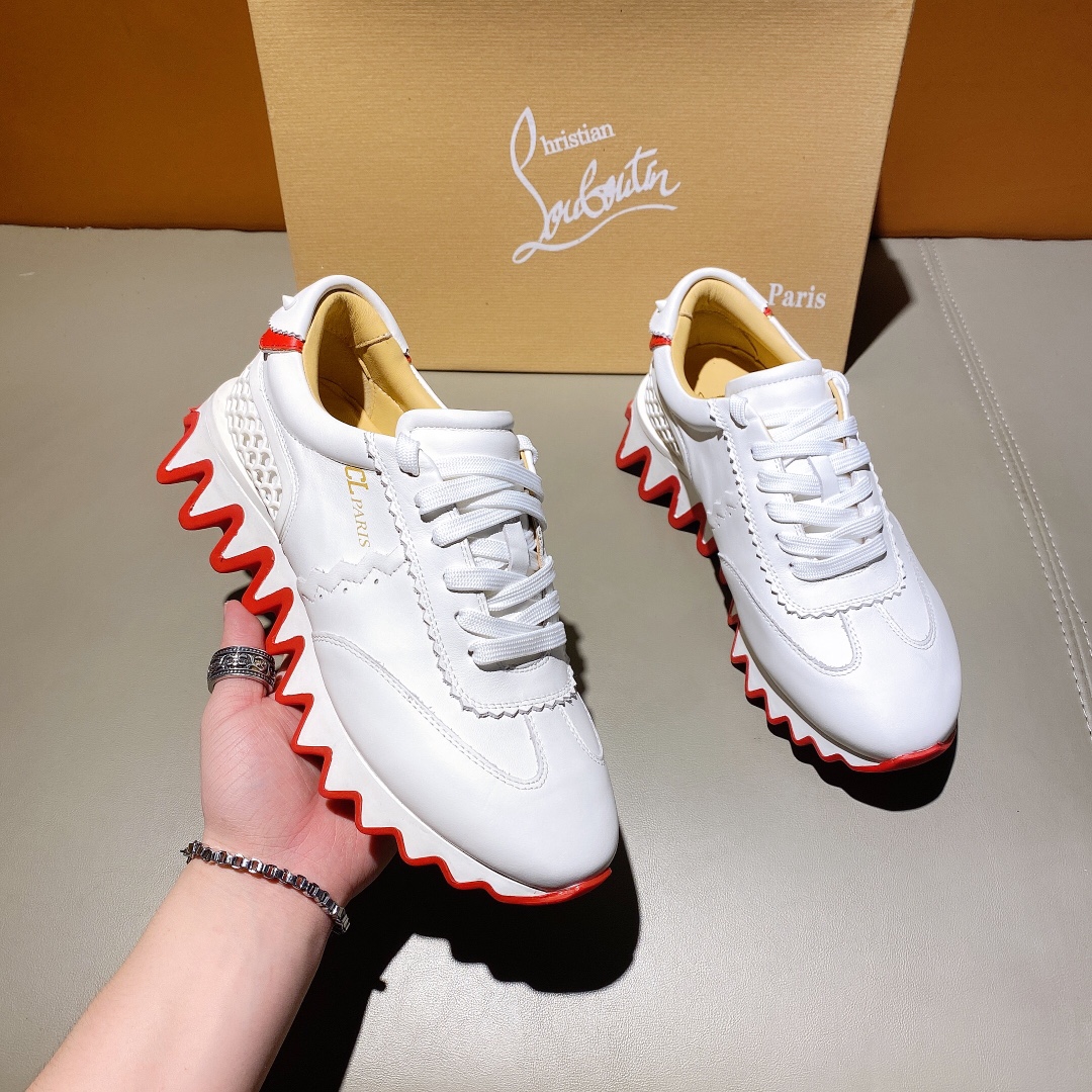 Christian louboutin Sneaker Loubishark in White