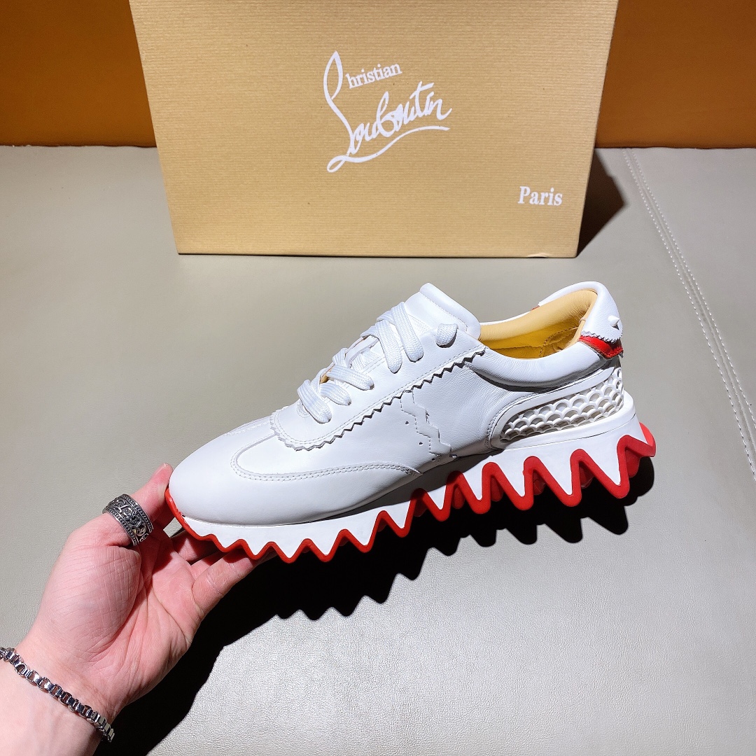 Christian louboutin Sneaker Loubishark in White