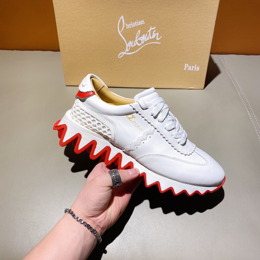 Christian louboutin Sneaker Loubishark in White