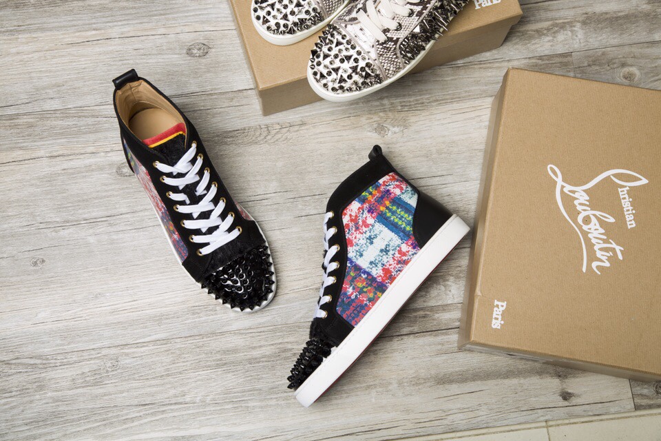 Christian Louboutin Sneaker Lou Spikes Orlato Flat