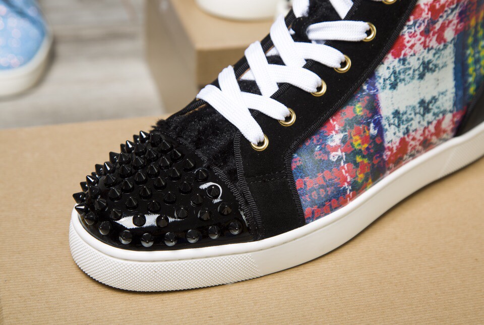 Christian Louboutin Sneaker Lou Spikes Orlato Flat