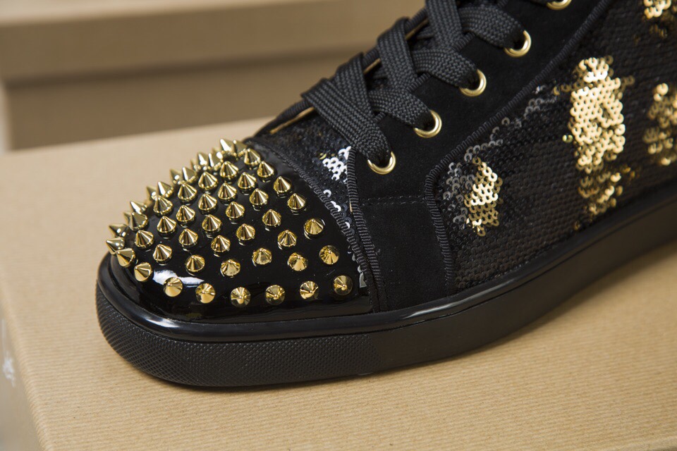 Christian Louboutin Sneaker Lou Spikes Orlato Flat