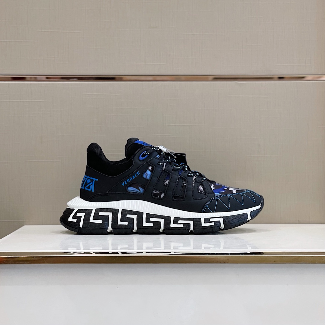 Versace Sneaker Trigreca in Black with Blue