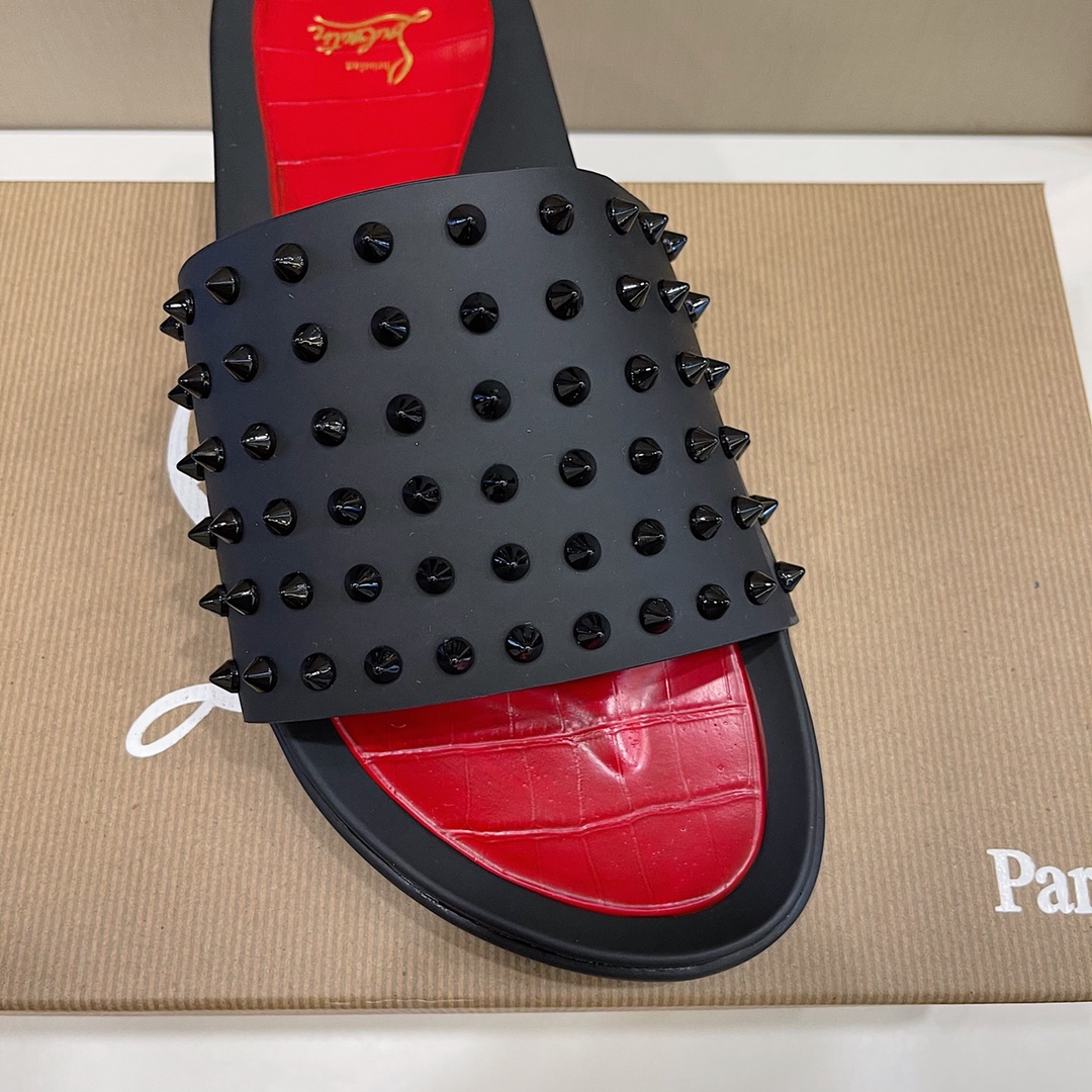 Christian louboutin Slipper in Black