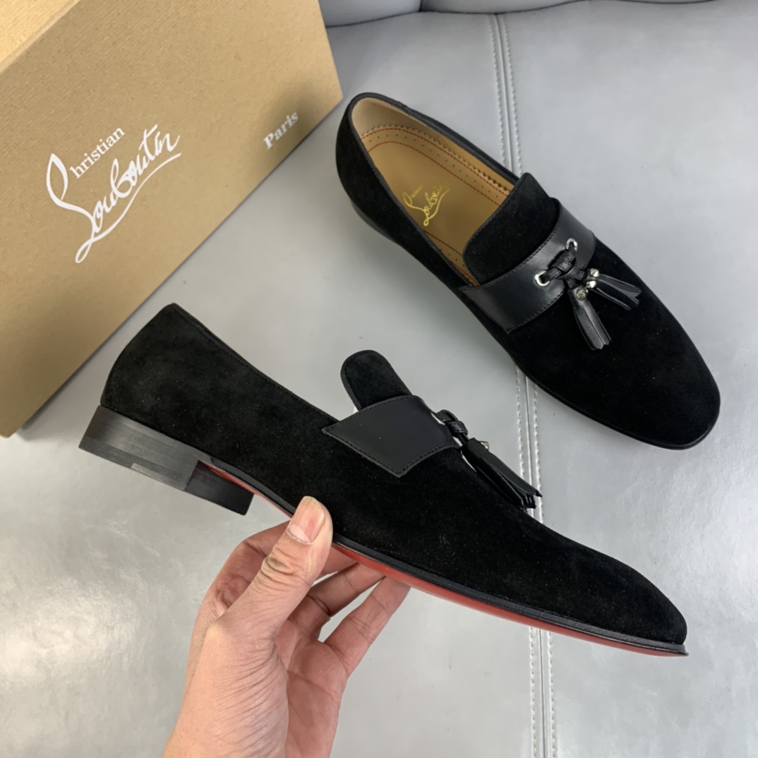 Christian Louboutin Dandelion Flat in Black