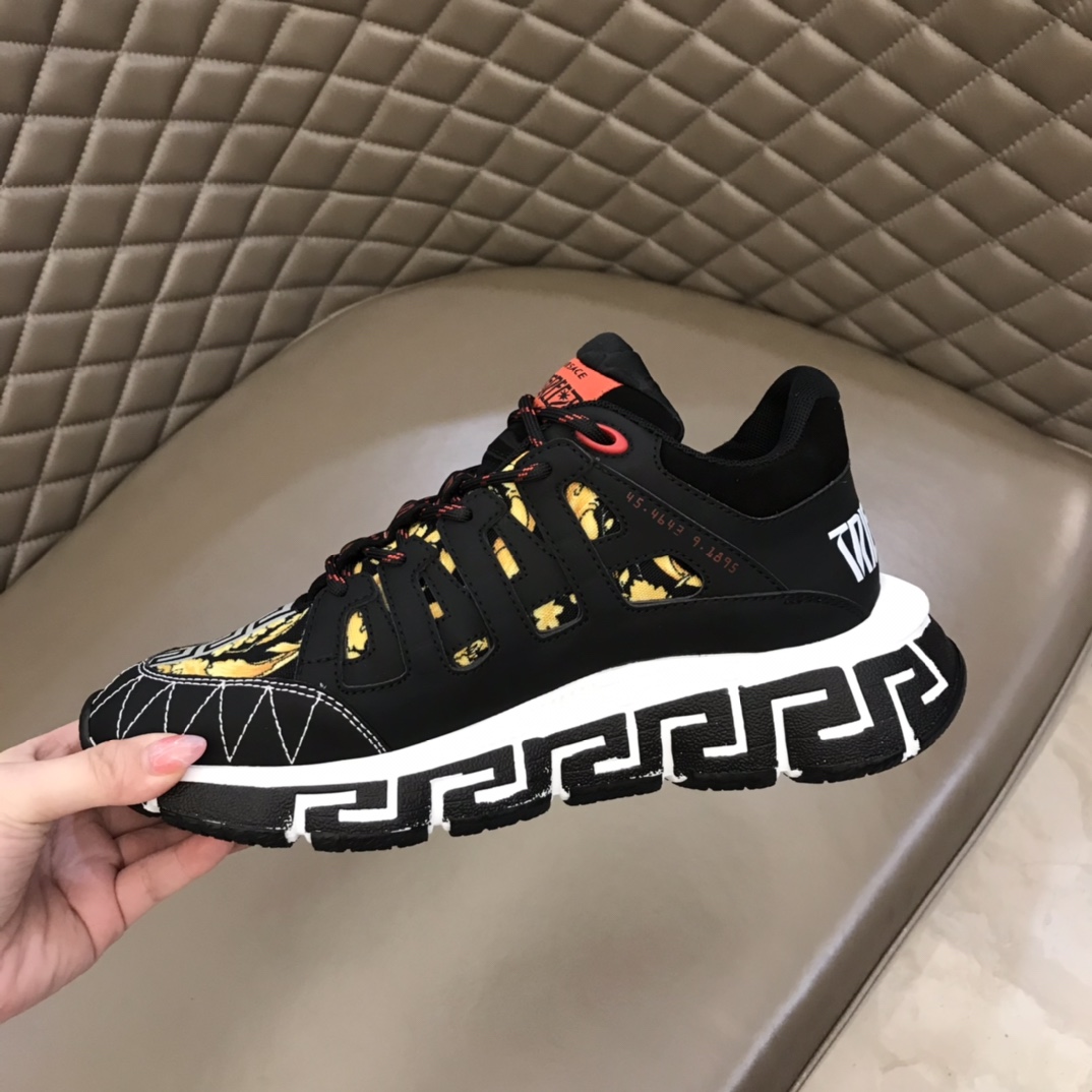 Versace Sneaker Chain Reaction in Black