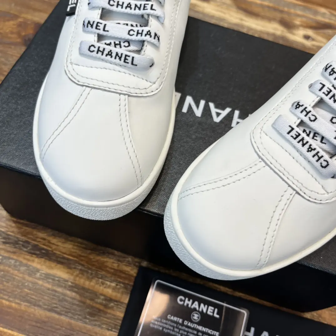 Chanel 2022 fashion lovers of sneakers TS202291662