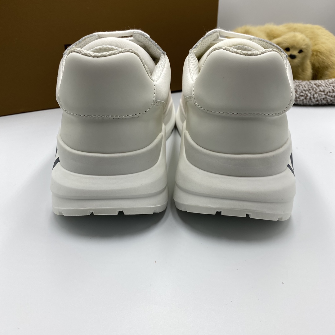 BurBerry Sneaker in White