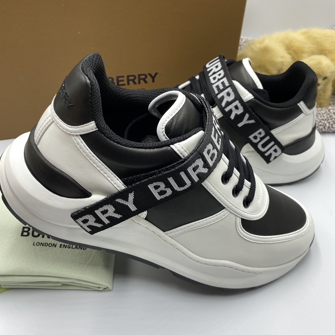 BurBerry Sneaker in Black with White