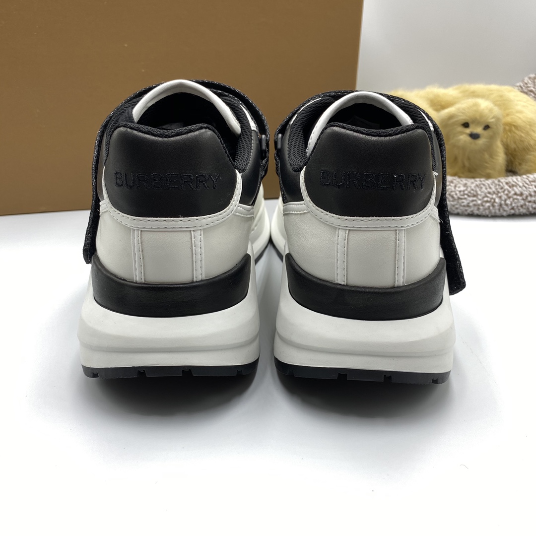 BurBerry Sneaker in Black with White