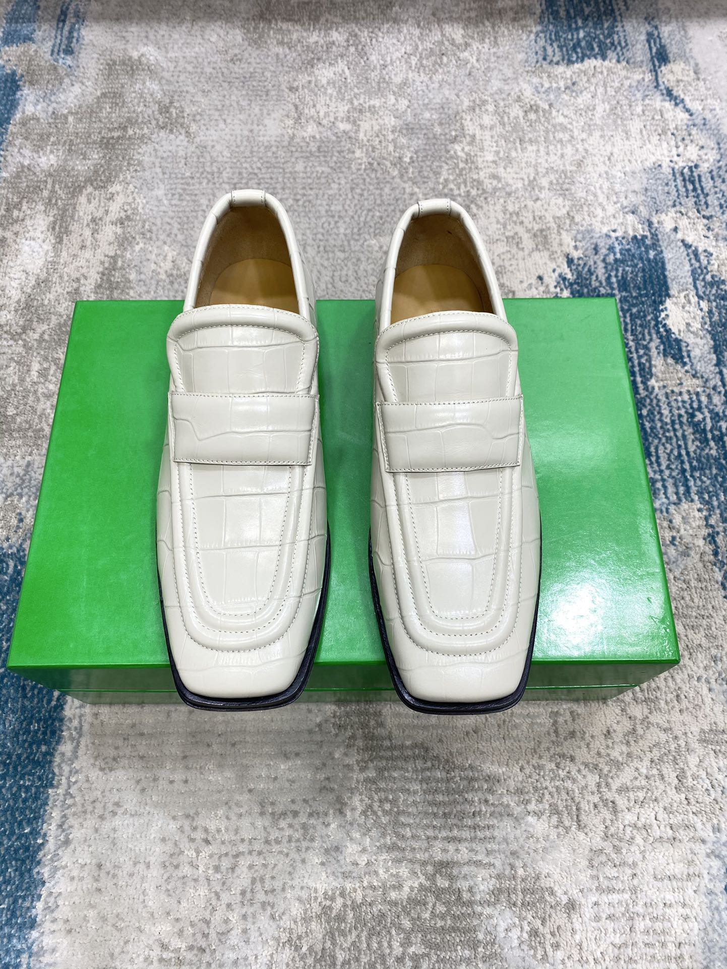 Bottega Veneta Lofer in White Leather shoes