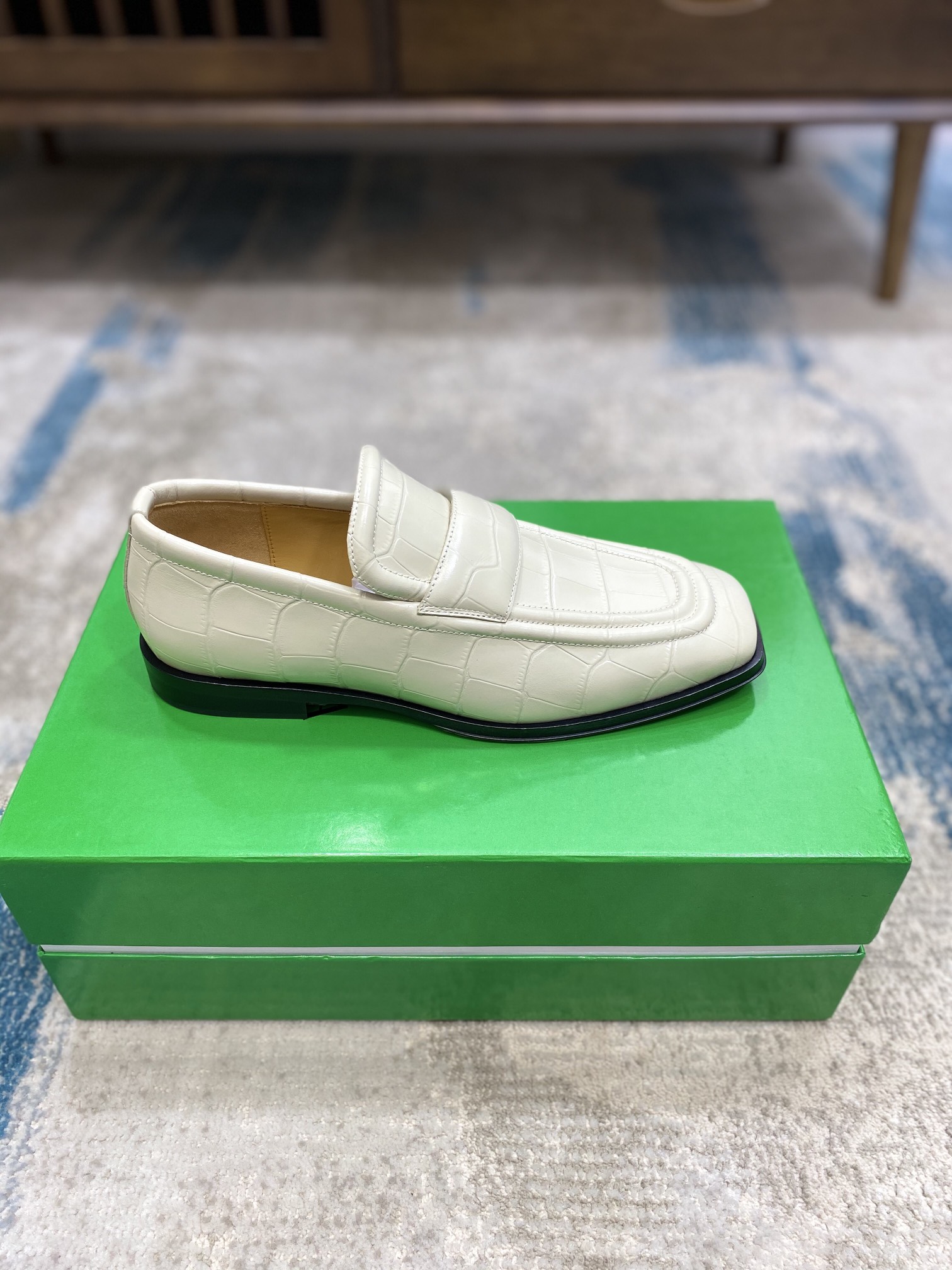 Bottega Veneta Lofer in White Leather shoes