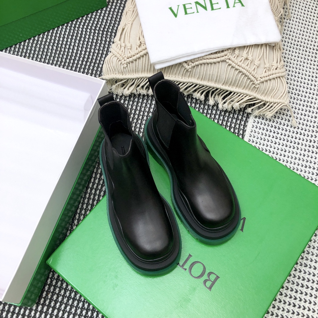 Bottega Veneta Boot TIRE in Deep Green Sole