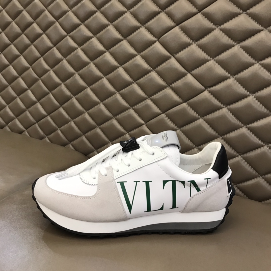 Valentino Sneaker Roller in White