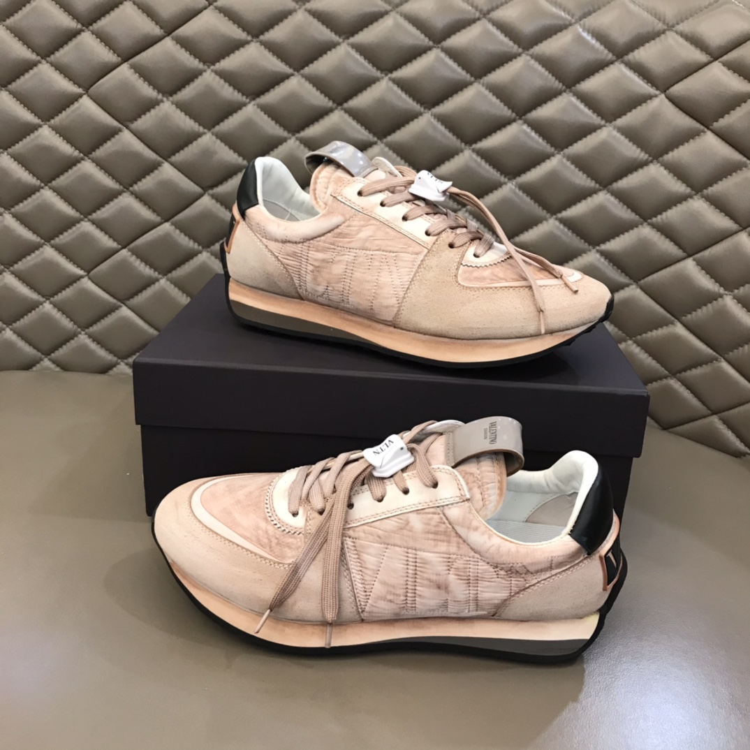 Valentino Sneaker Roller in Brown