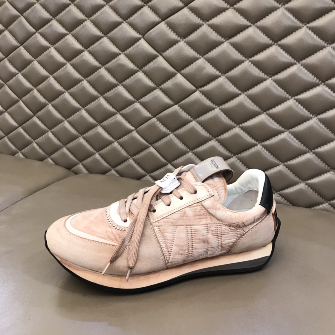 Valentino Sneaker Roller in Brown