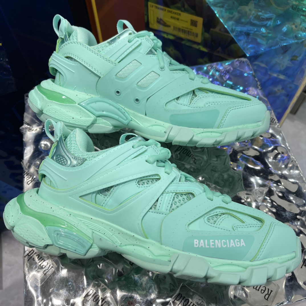 Balenciaga Sneaker Track in Green