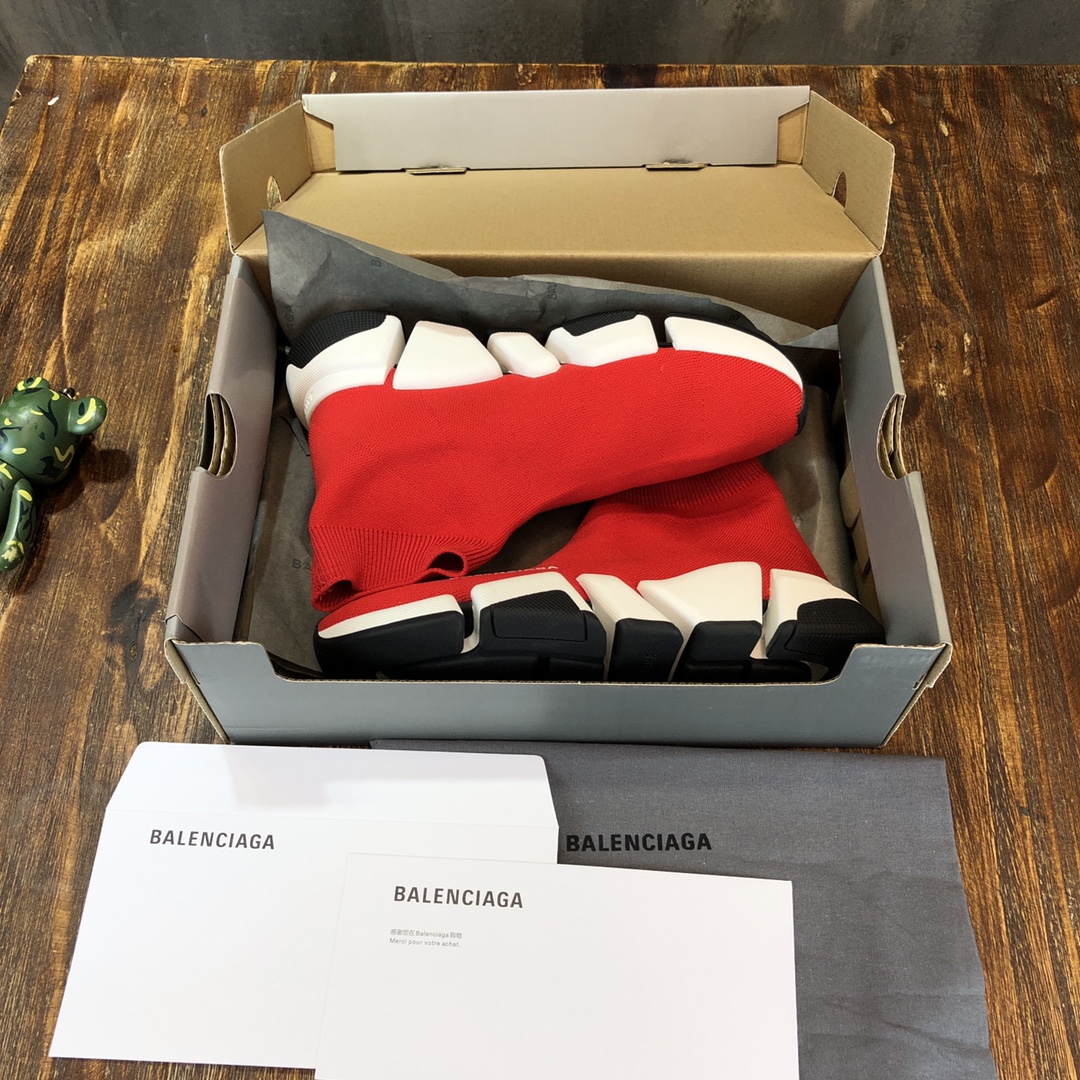 Balenciaga Sneaker Speed Runner 2.0 in Red