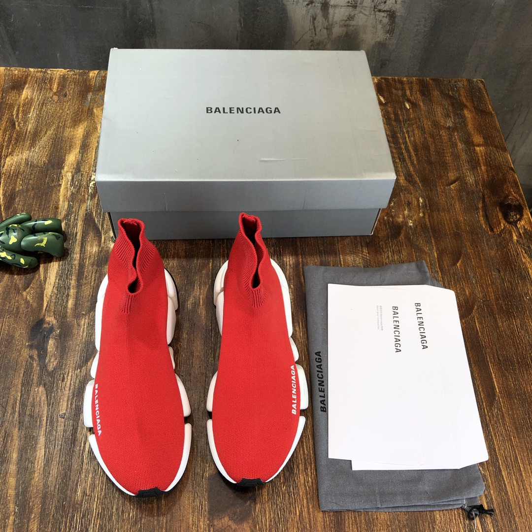 Balenciaga Sneaker Speed Runner 2.0 in Red