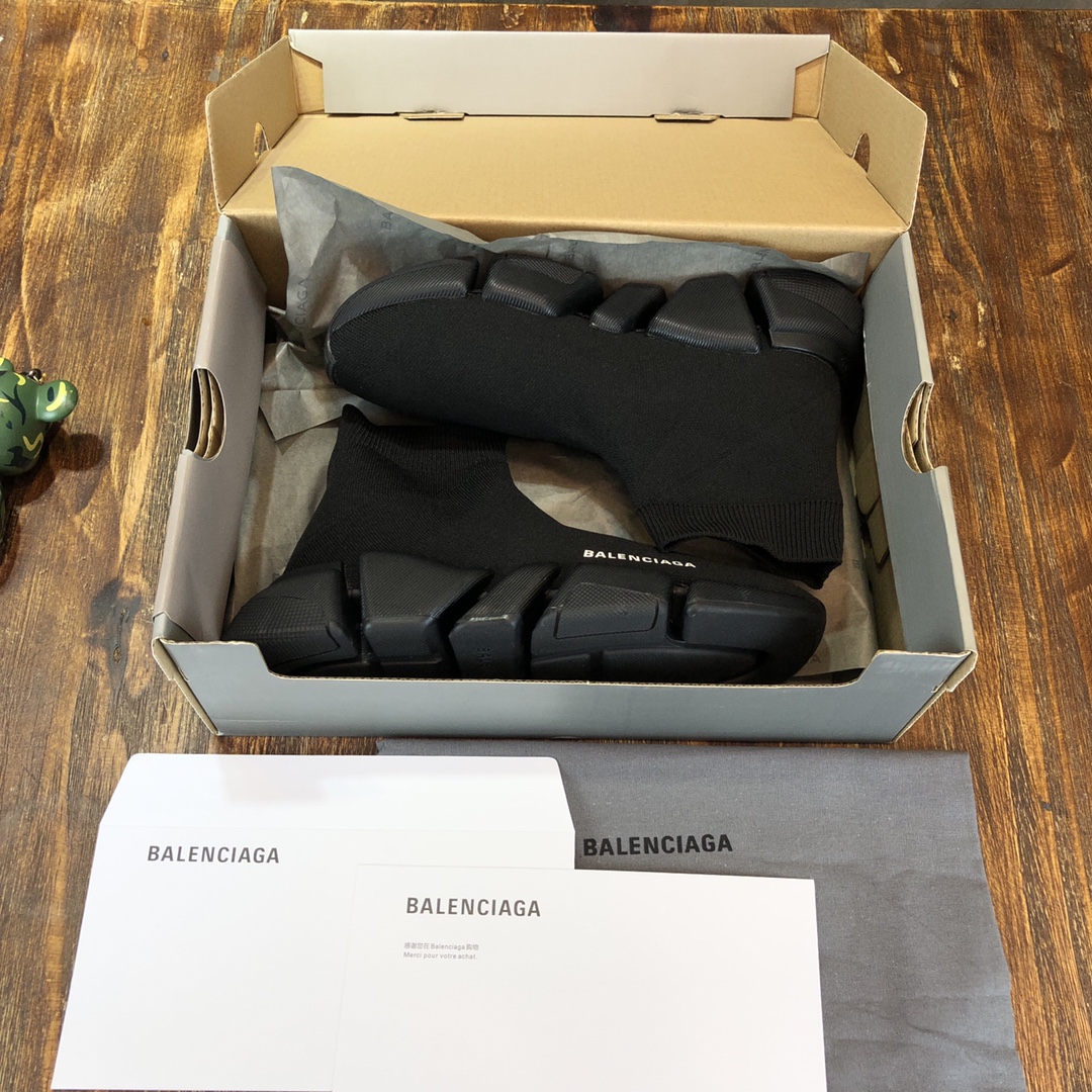 Balenciaga Sneaker Speed Runner 2.0 in Black