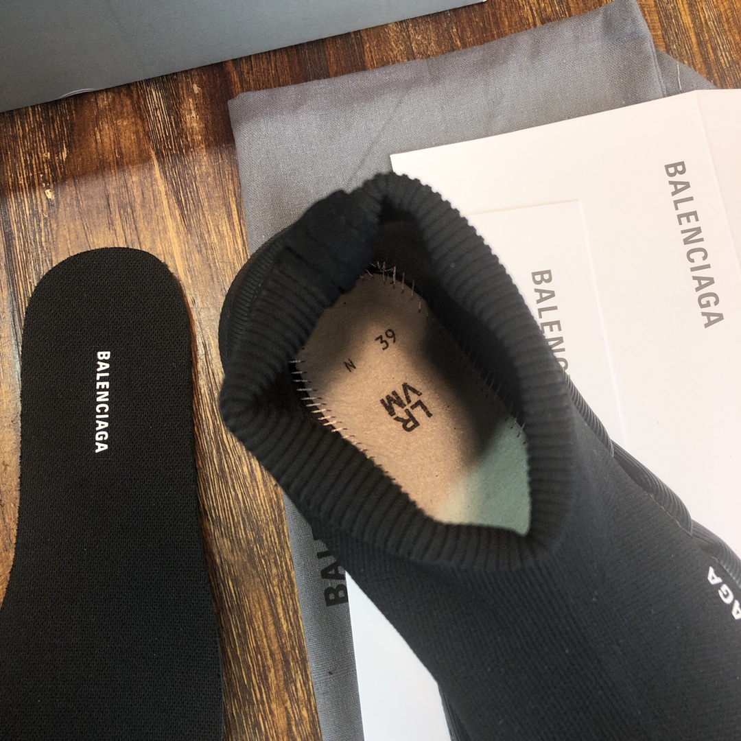 Balenciaga Sneaker Speed Runner 2.0 in Black